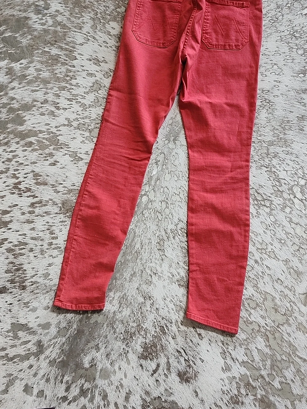 MOTHER The Tie Patch Looker Fruit Punch Skinny Leg Jean Sz26